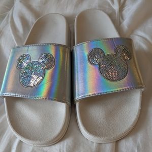 Disney Magic Mirror Mickey Slides